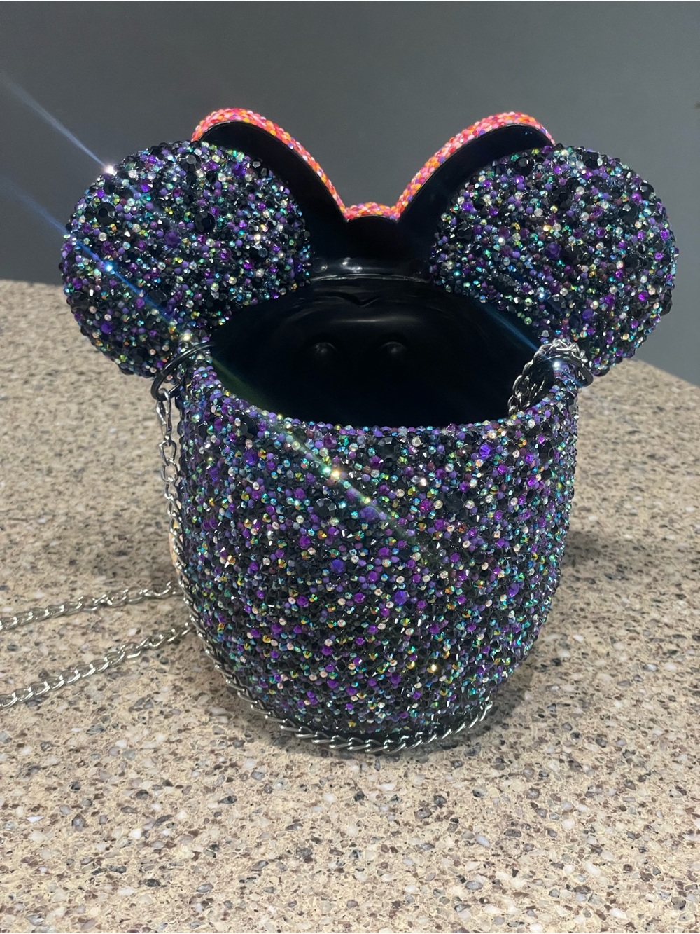 One of a kind * hand bedazzled Minnie Mouse popcorn bucket with strap - Picture 7 of 7